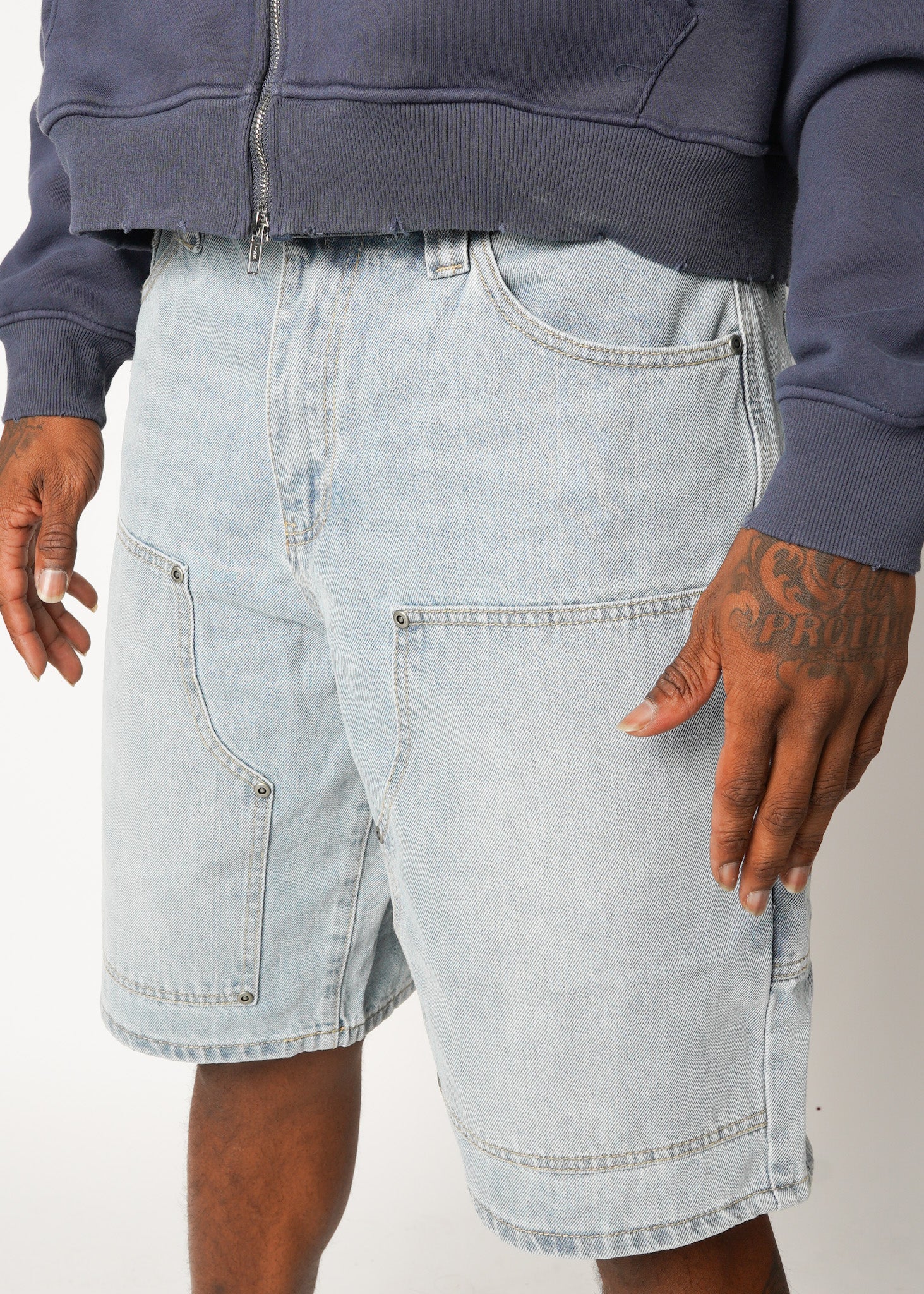 Baggy Carpenter Jorts - Light Denim